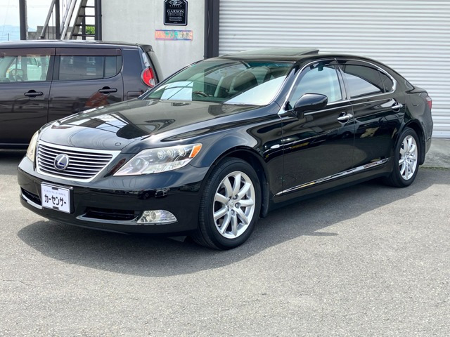 LS 600hL 4WD 