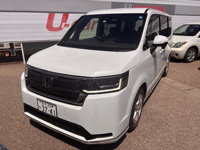 ステップワゴン  2.0 e:HEV スパーダ