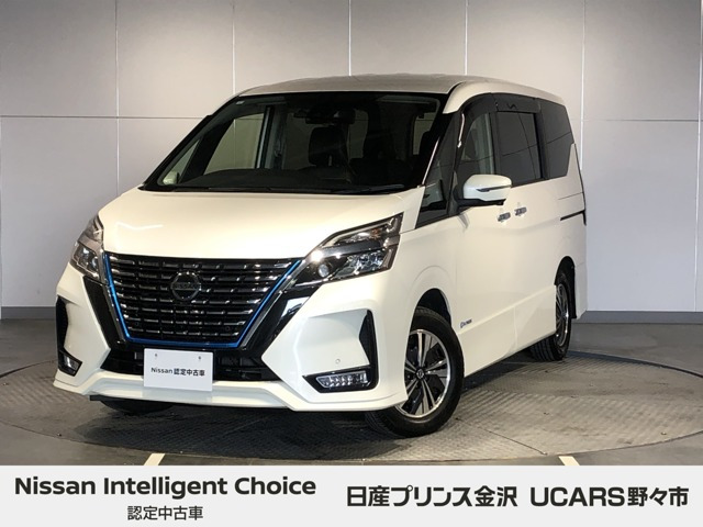 セレナ 1.2 e-POWER ハイウェイスター V 