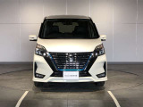 セレナ 1.2 e-POWER ハイウェイスター V 
