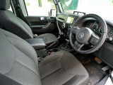 TOKYO AUTO SALON出展車/ナビ/TV/Bluetooth接続/前横後カメラ/モニタ-増設/Aftermarketグラブハンドル/Aftermarketフュ-エルドア/ヒッチメンバ-/ヒッチボ-ル/背面タイヤ/整備記録簿/新車時保証書/スペアキ-有/禁煙車
