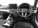 Audiのインテリアはエクステリア同様、優れたデザイン性とクオリティ、そして機能性を兼ね備えております。