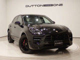 DUTTON ONE 横浜港北店は、第三京浜「港北IC」からすぐ。アクセス良好のロケーションです。広々としたショールームで、憧れの一台と出会う特別な時間をお過ごしください。