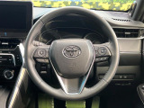 【純正革巻きステアリング】上質な革を使用することで、手にしっかり馴染みとても運転しやすいハンドルです♪