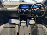 GLAクラス GLA200d 4マチック 4WD 