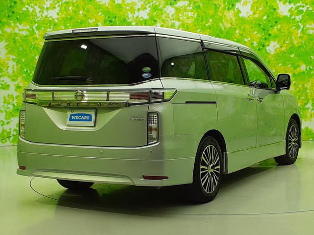 日産 エルグランド 3.5 ハイウェイスター プレミアム の中古車