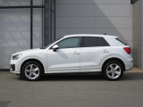 Q2 1.0 TFSI スポーツ 