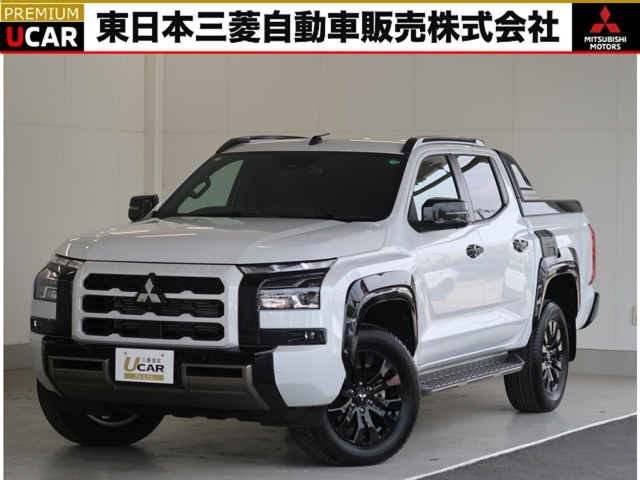 トライトン 2.4 GSR ディーゼル 4WD 