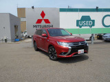 アウトランダーPHEV 2.0 G プレミアムパッケージ 4WD 