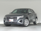 アウディ SQ2 2.0 4WD