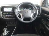 アウトランダーPHEV 2.4 G プラスパッケージ 4WD 