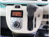 弊社でお車をご購入頂いたお客様は、一部車種を除いて【オイル交換永久無料】となっております。※詳細はスタッフまでお問合せ下さい。