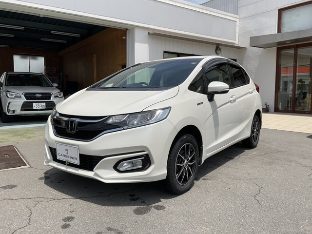 フィット 1.5 ハイブリッド L ホンダセンシング 4WD 