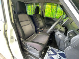 運転席シート廻りは使用感も少なく、良好な状態となっています。丁寧に使われていたことがよくわかりますね。