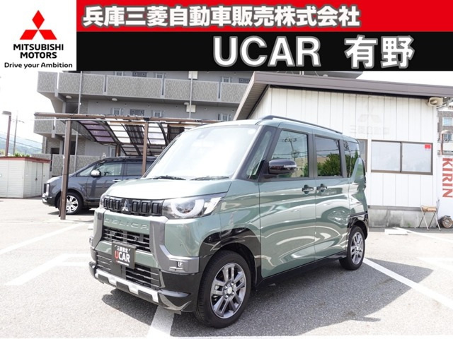 デリカミニ T プレミアム 4WD 