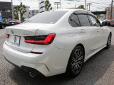 3シリーズセダン 320d 