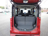 荷室は十分な広さです★