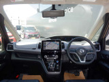 セレナ 1.2 e-POWER ハイウェイスター V 