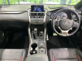 NX 200t Fスポーツ