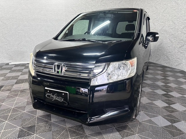 ステップワゴン 2.0 G Lパッケージ 4WD 車検R9年4月