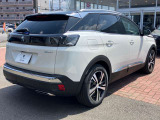 消耗部品については15品目を点検し、必要であれば全て交換してからご納車致します。(バッテリー・ワイパー・ブレード・ゴム、エンジンオイル、オイルエレメント、花粉フィルター、ブレーキフルード、ATF、灰皿等)