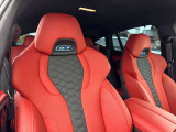 BMW専門のメカニックが、100項目にも上るポイントを徹底的にチェック。交換基準に達した部品があれば、弊社負担にて交換後、お客様へご納車致します。