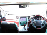 とても運転しやすい車内設計!