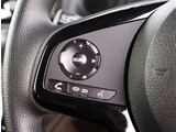 【車屋】として、長く車業界に従事した経験豊富なスタッフが多数在籍しております。