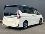 セレナ 1.2 e-POWER ハイウェイスター V 