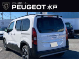 PEUGEOT・ロゴが目立ちます。あなた様はエンブレム派?ロゴ派?