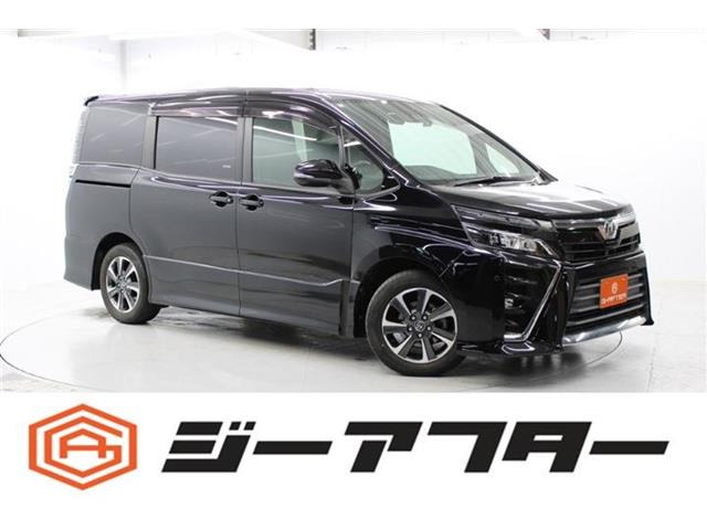 ヴォクシー 2.0 ZS 後期型純正10型ナビTV後席モニター両側電動