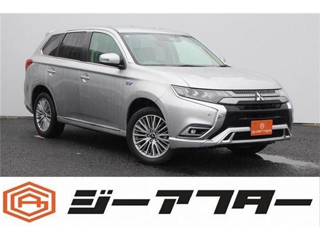 アウトランダーPHEV 2.4 G リミテッド エディション 4WD 純正ナビ地デジBカメラETCス...