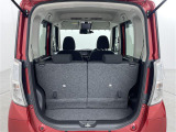 【トランク】積み込みやすくて、たっぷり積める荷室です。シートアレンジできるものは、乗車人数と荷物の量や大きさによってシートを動かすことができるので、より快適なドライブが可能です!