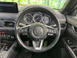 【純正革巻きステアリング】上質な革を使用することで、手にしっかり馴染みとても運転しやすいハンドルです♪
