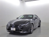 「RC300 F SPORT」入荷いたしました。ボディーカラーは“グラファイトブラックガラスフレーク”です。