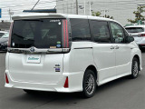 ノア 1.8 ハイブリッド Si W×B II ワンオーナー 修復歴無し