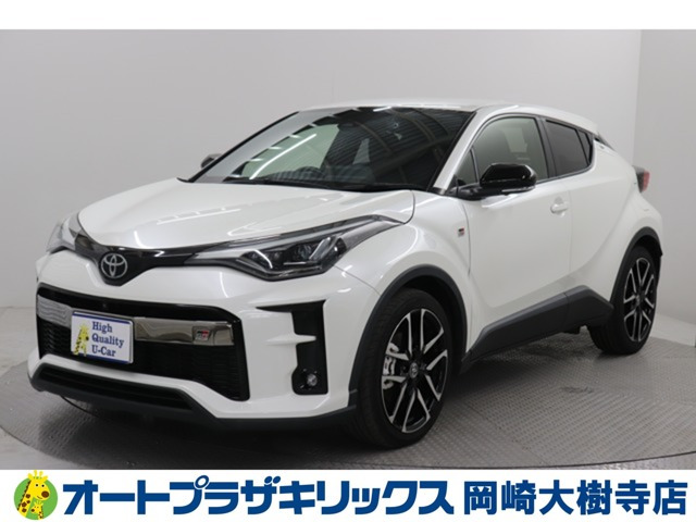 C-HR ハイブリッド 1.8 S GR スポーツ 