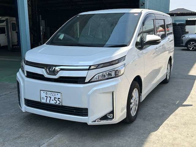 ヴォクシー 2.0 V 