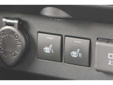 運転席と助手席にシートヒーターが付いています。