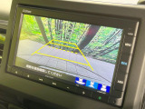 【バックカメラ】駐車時に後方がリアルタイム映像で確認できます。大型商業施設や立体駐車場での駐車時や、夜間のバック時に大活躍!運転スキルに関わらず、今や必須となった装備のひとつです!