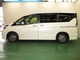 セレナ 1.2 e-POWER ハイウェイスター V 