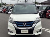 セレナ 1.2 e-POWER ハイウェイスター V 