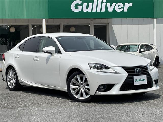 IS 300h バージョンL 本革シート 修復歴無し