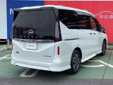 セレナ 1.4 e-POWER ハイウェイスター V 