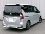 セレナ 2.0 ハイウェイスター V 