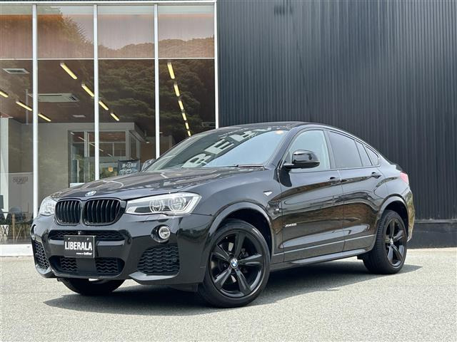 X4 ブラックアウト 4WD 本革シート サンルーフ