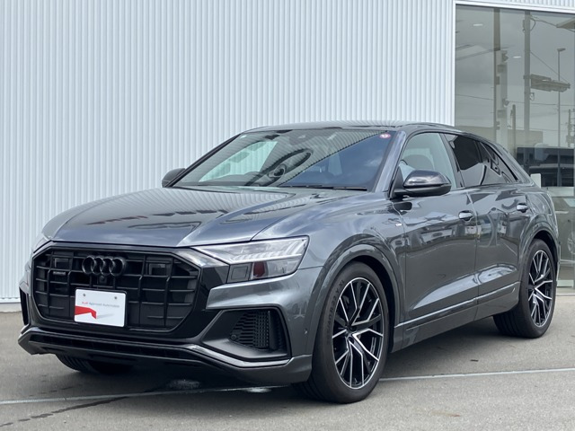 Q8 55 TFSI クワトロ 4WD 
