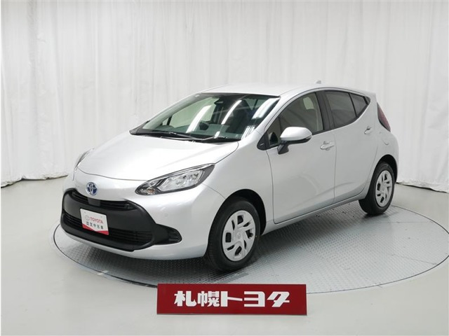 アクア 1.5 X E-Four 4WD 
