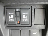 両側電動スライドドアです!運転席からも操作できます☆