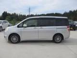ステップワゴン 2.0 G コンフォート セレクション 4WD 